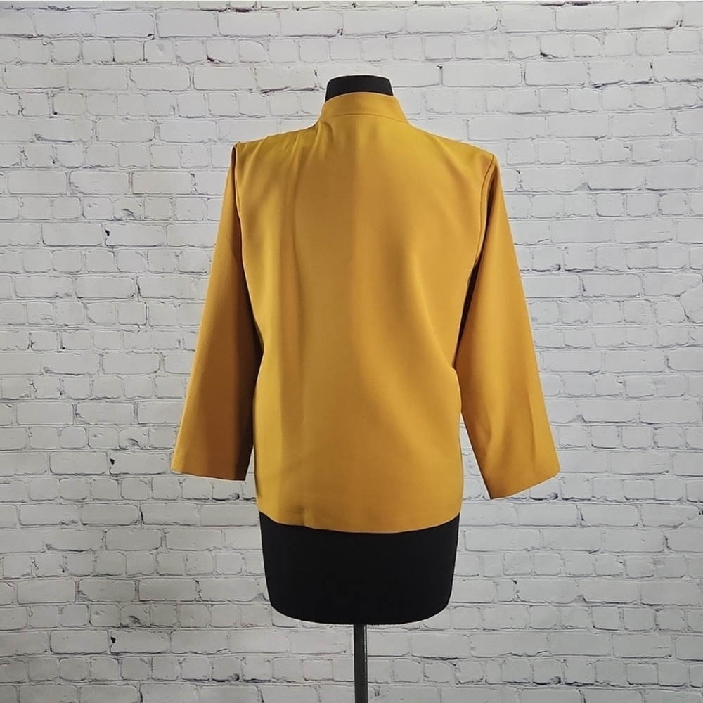 Kasper 3/4 Sleeve Mustard Blazer with Black Button - Size 10 - Picture 2 of 8